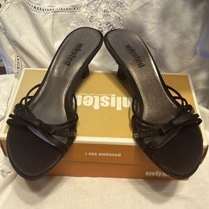 Unlisted by Kenneth Cole Women’s Sing Along dress sandals size 7.5 women